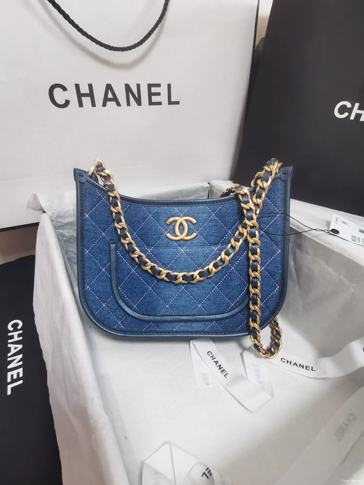 HOBO HANDBAG-20*24*6cm CHANEL 0801